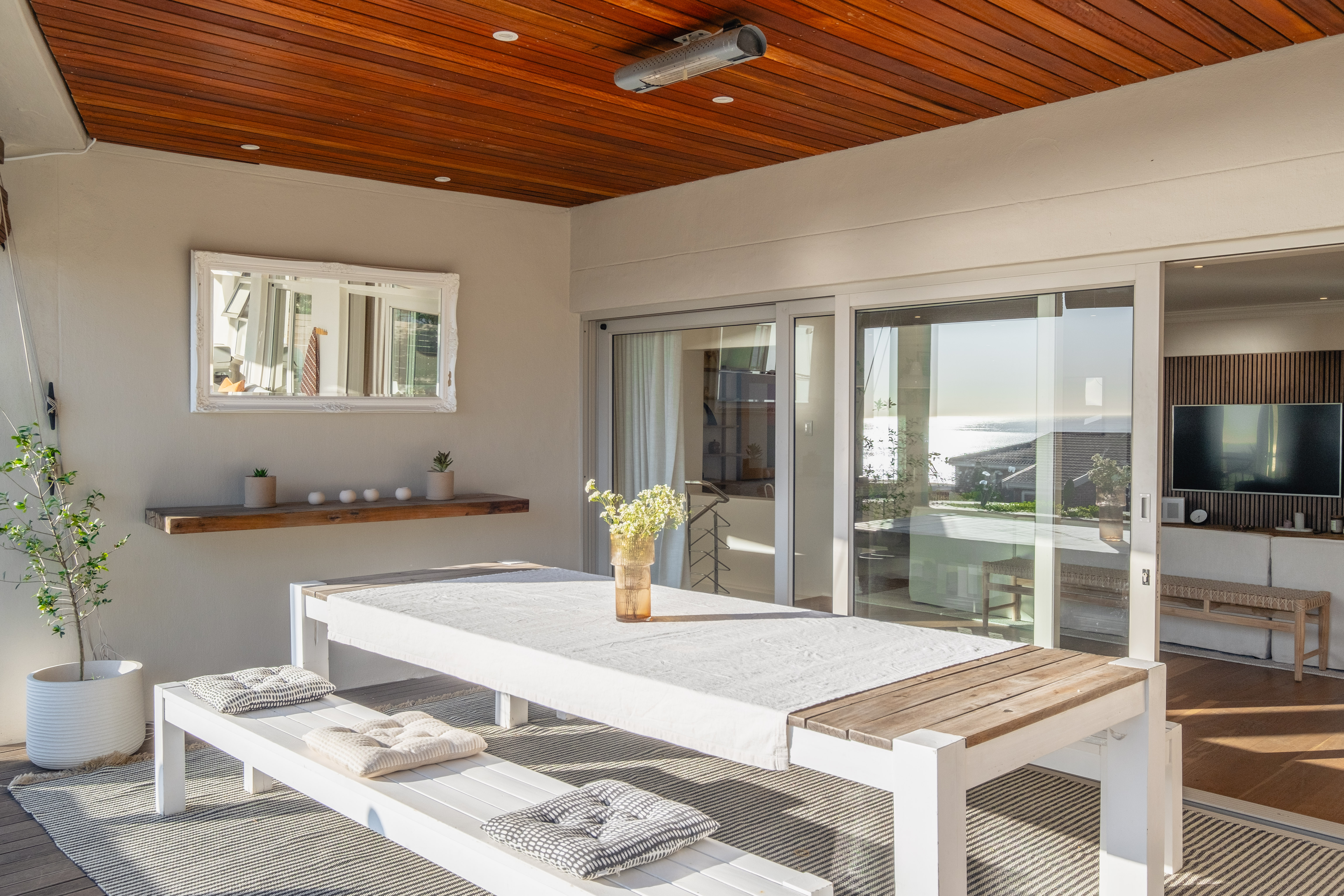 4 Bedroom Property for Sale in Camps Bay Western Cape